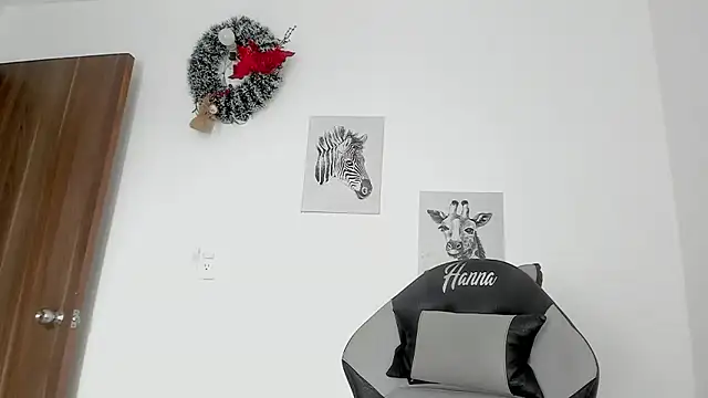 Hanna Risso online show from January 2026 05:19:01 PM