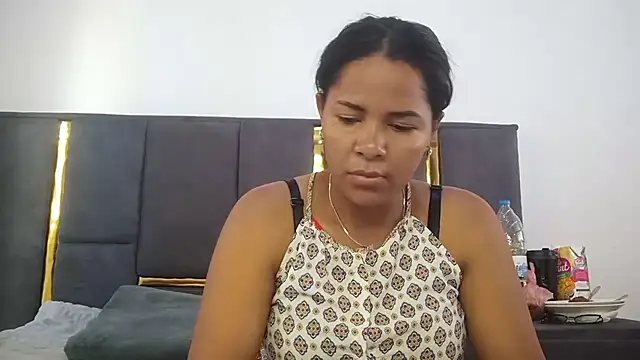 Snapshot of aleixane chatting on February 2026 07:05:01 AM aleixane online show from February 2026 07:05:01 AM