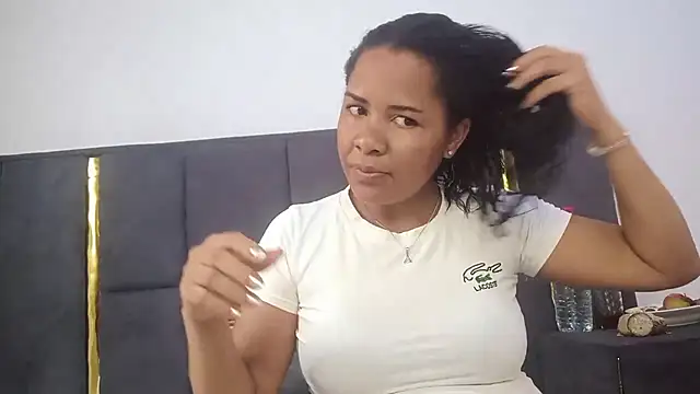 aleixane online show from November 2025 08:03:02 AM