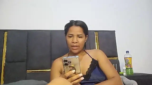 aleixane online show from November 2025 06:34:02 PM