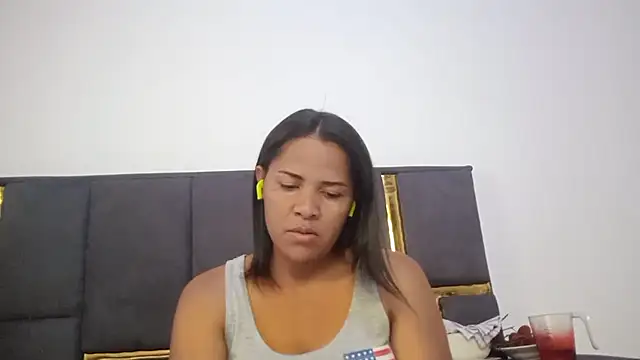 aleixane online show from December 2025 12:15:01 PM