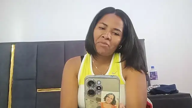 Snapshot of aleixane chatting on April 2026 04:47:02 AM aleixane online show from April 2026 04:47:02 AM