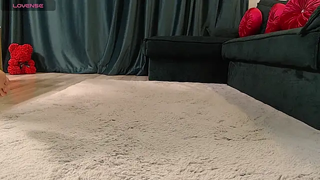 natasha-bigas online show from April 2026 06:53:02 PM