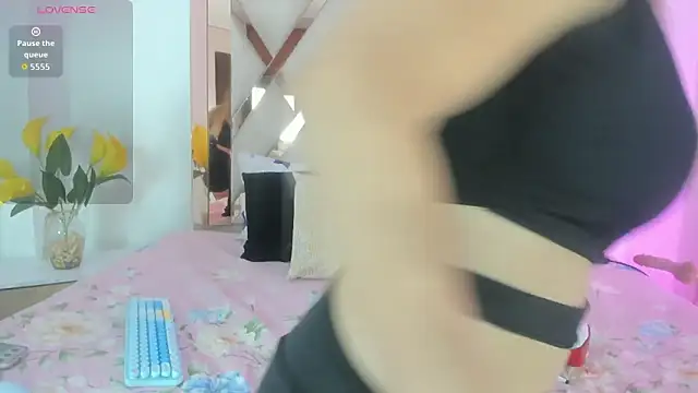 elena mature online show from March 2026 07:08:01 PM