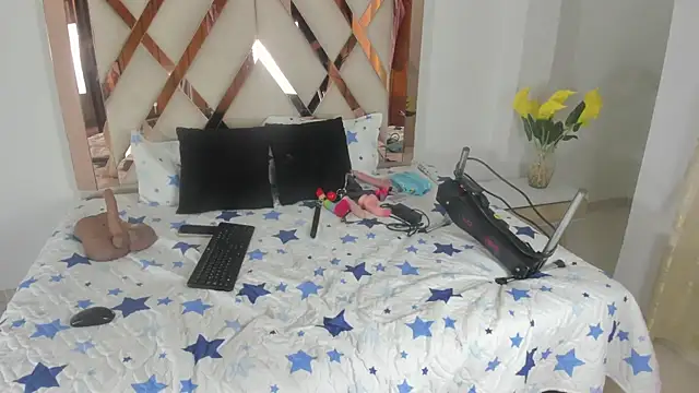 elena mature online show from February 2026 07:47:02 PM