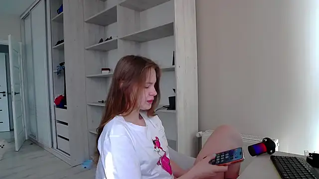 Snapshot of CindyJonson chatting on July 2026 08:43:02 AM CindyJonson online show from July 2026 08:43:02 AM