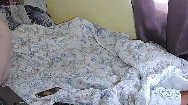 CindyJonson online show from April 2026 09:22:01 AM