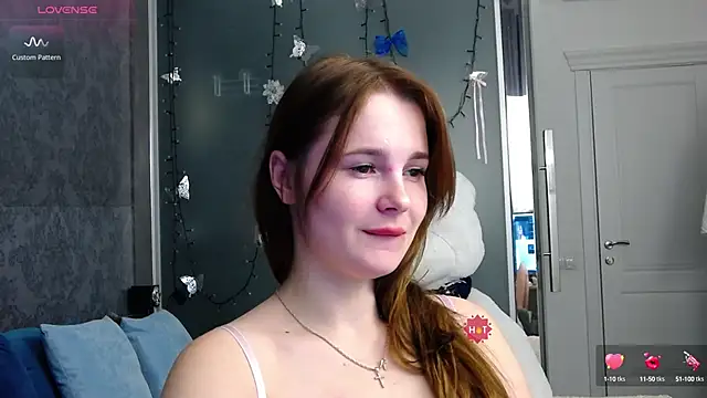 CindyJonson online show from October 2025 06:09:02 PM