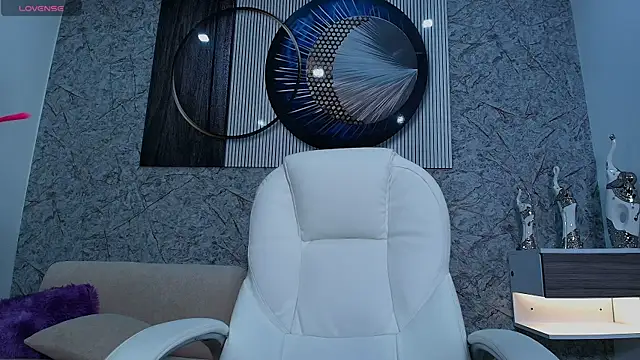 octavia rouse online show from November 2025 12:26:02 AM