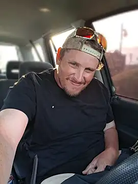 bushhogger8371 online show from June 2026 11:27:01 AM