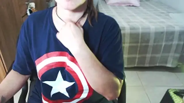 solamatista11 online show from April 2026 08:43:01 PM