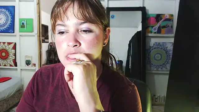 solamatista11 online show from September 2025 08:49:02 PM