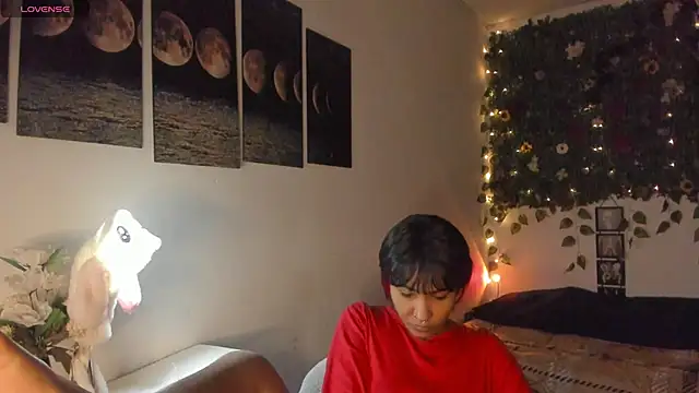 Snapshot of Mary_Rosse1 chatting on December 2025 07:37:01 PM Mary Rosse1 online show from December 2025 07:37:01 PM