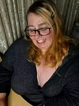 Iceprincess2bad4u online show from November 2025 06:12:02 PM