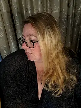 Iceprincess2bad4u online show from March 2026 05:27:01 PM