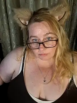 Iceprincess2bad4u online show from February 2026 06:15:01 PM