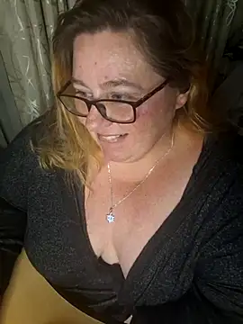 Iceprincess2bad4u online show from November 2025 06:11:01 PM