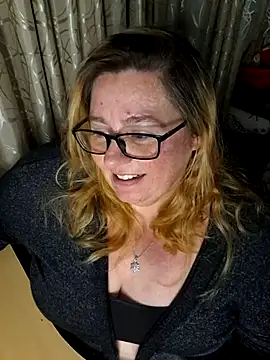 Iceprincess2bad4u online show from November 2025 06:24:02 PM