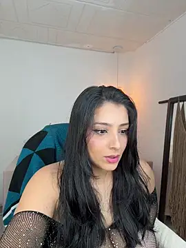 YummyAnna  online show from November 2025 04:54:01 PM