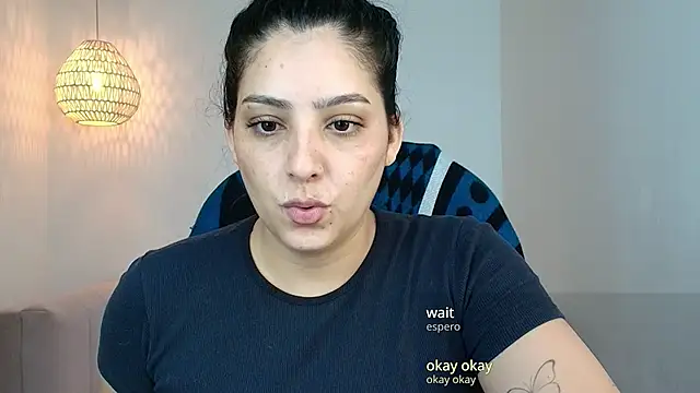 Snapshot of YummyAnna_ chatting on April 2026 02:32:02 PM YummyAnna online show from April 2026 02:32:02 PM