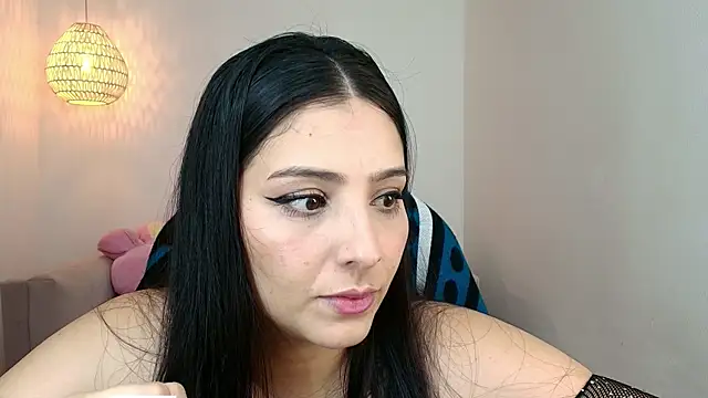 YummyAnna  online show from February 2026 08:17:02 PM