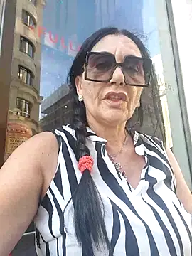 Snapshot of La_Vedova_Allegra chatting on June 2026 06:03:01 PM La Vedova Allegra online show from June 2026 06:03:01 PM