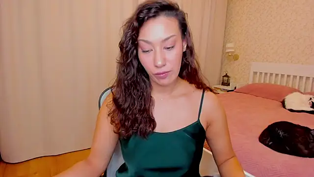 FieryHeart online show from November 2025 02:40:02 PM