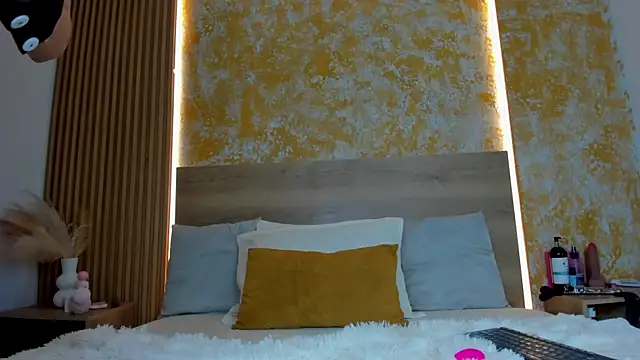 Kathy taylor  online show from March 2026 11:37:02 AM