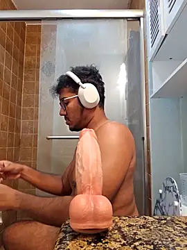 dulcetnukem online show from October 2025 12:01:01 AM