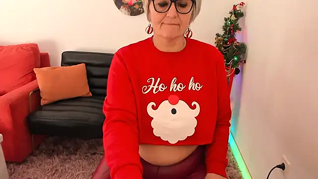 Milf-Ella online show from December 2025 10:15:02 AM