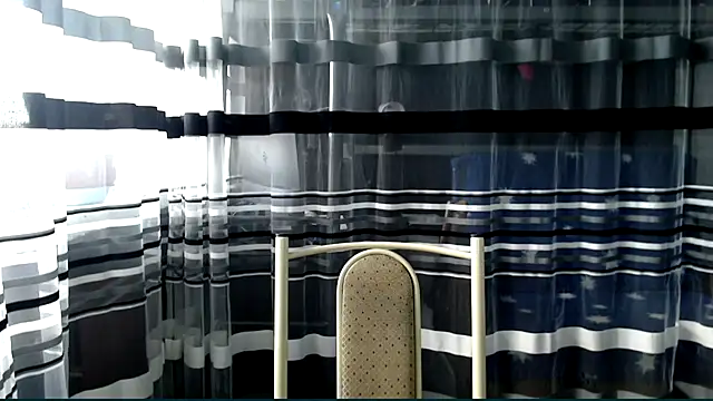 cold lollipop online show from November 2025 07:56:01 AM