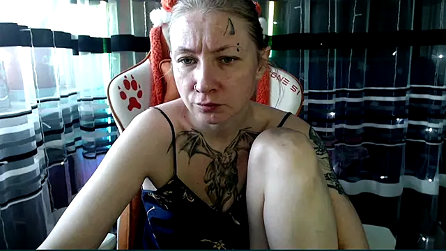 cold lollipop online show from February 2026 07:30:02 AM