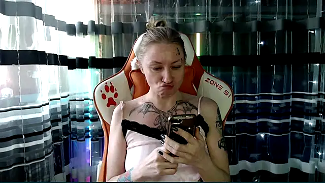 cold lollipop online show from January 2026 08:40:02 AM