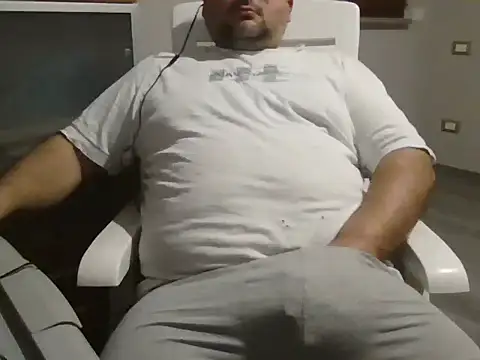 iron boy80 online show from November 2025 11:52:02 PM