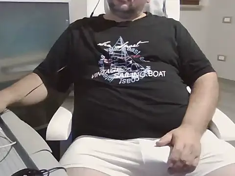 iron boy80 online show from November 2025 10:37:01 PM