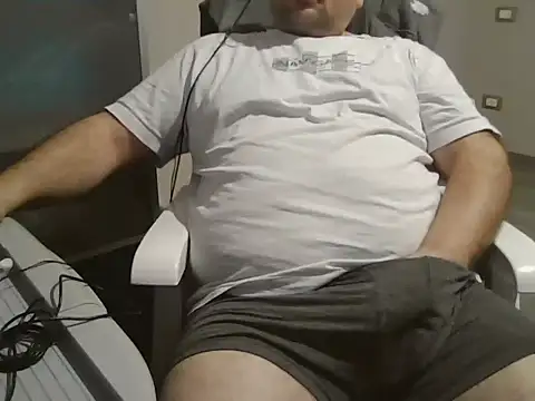 iron boy80 online show from February 2025 09:46:02 AM