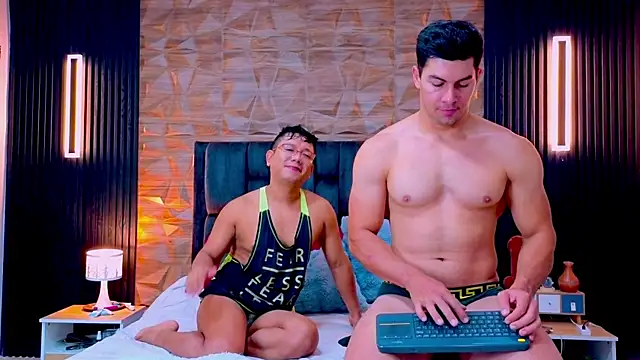 FelipeAndMarcello3 online show from May 2026 02:34:01 PM