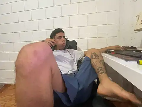 Max TheHorseDick online show from March 2026 06:26:02 PM