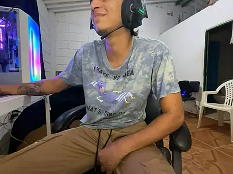 Max TheHorseDick online show from March 2026 01:15:01 AM