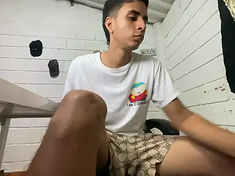 Max TheHorseDick online show from July 2026 02:08:01 AM