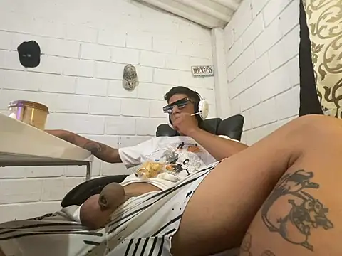 Max TheHorseDick online show from July 2026 08:55:02 PM