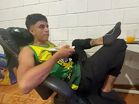 Max TheHorseDick online show from March 2026 05:51:02 AM