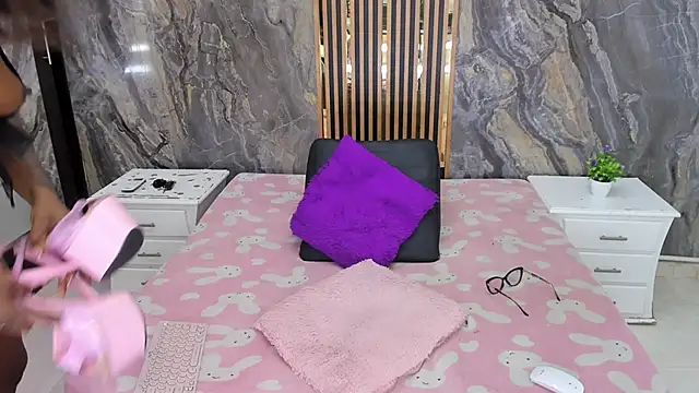 Nyakimgold online show from February 2026 12:13:02 PM