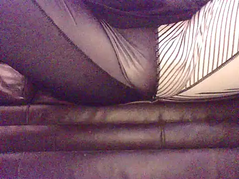 Snapshot of SDtinycok chatting on March 2025 04:33:02 PM SDtinycok online show from March 2025 04:33:02 PM