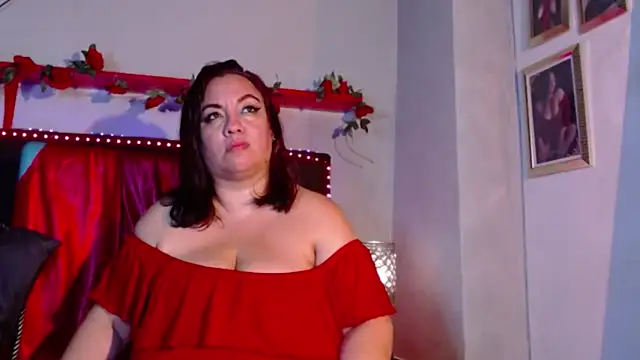 Snapshot of -helen chatting on February 2025 09:16:02 AM -helen online show from February 2025 09:16:02 AM