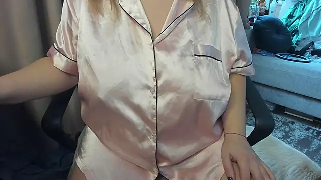 Snapshot of Anita-boobs chatting on November 2025 10:19:01 AM Anita-boobs online show from November 2025 10:19:01 AM