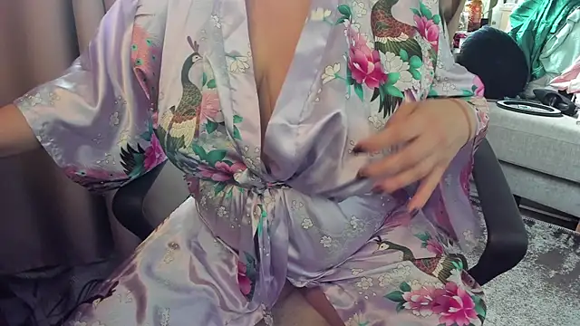 Snapshot of Anita-boobs chatting on November 2025 10:03:02 AM Anita-boobs online show from November 2025 10:03:02 AM