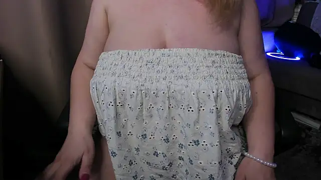 Anita-boobs online show from March 2026 09:37:02 PM