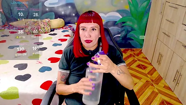 Eimy lorens online show from February 2026 06:18:01 PM