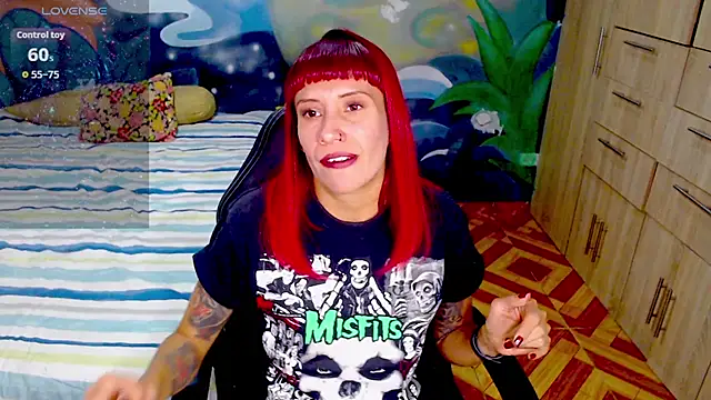 Snapshot of Eimy_lorens chatting on June 2026 10:54:01 AM Eimy lorens online show from June 2026 10:54:01 AM
